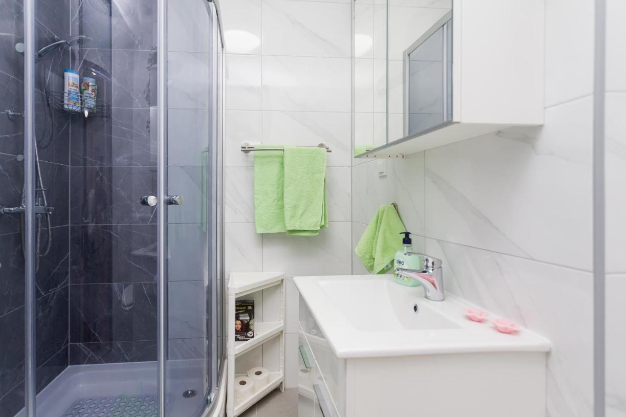 Apartman Lariva Osijek Exteriör bild